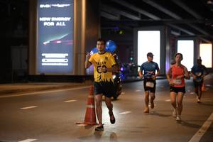 BIB: 201, 12349
                            <button type="button" onclick="openModal(18796565)" class="btn btn-primary btn-sm float-right btn-popup" data-toggle="modal" data-target=".modal-high-quality">
                        <i class="fas fa-shopping-cart"></i> Add to Cart
                    </button>
                                            <button type="button" onclick="isThisMe(18796565, true)" class="btn btn-success btn-sm float-right btn-popup btn-isme hidden" data-toggle="tooltip" data-placement="bottom" title="นี่คือรูปของคุณใช่ไหม คลิกที่นี่เพื่อเอาเข้าอัลบั้ม">
                        <i class="fas fa-plus"></i> Add to album
                    </button>
                    <button type="button" onclick="isThisMe(18796565, false)" class="btn btn-warning btn-sm float-right btn-popup btn-isnotme hidden">
                        <i class="fas fa-ban"></i> Remove from album
                    </button>